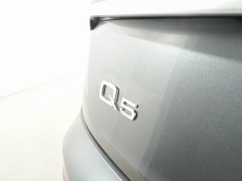 2020 (70) AUDI Q5 40 TDI Quattro S Line 5dr S Tronic 5394995