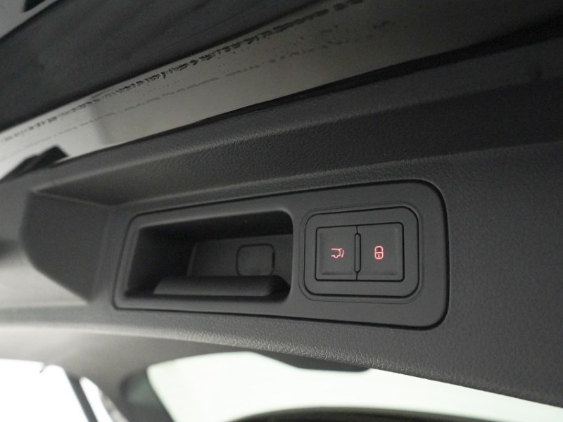 2025 (74) BYD SEAL U 1.5 DM-i Comfort 5dr Auto 5402670