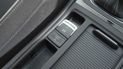 2017 (17) VOLKSWAGEN GOLF 2.0 TSI R 5dr DSG 5383960