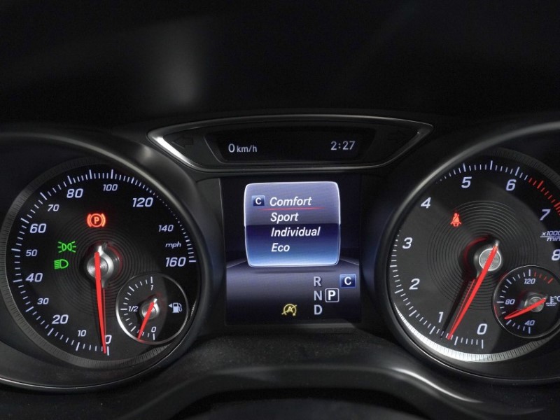 2020 (69) MERCEDES-BENZ GLA 200 AMG Line Edition Plus 5dr Auto 5389739