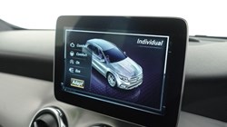 2020 (69) MERCEDES-BENZ GLA 200 AMG Line Edition Plus 5dr Auto 5389737