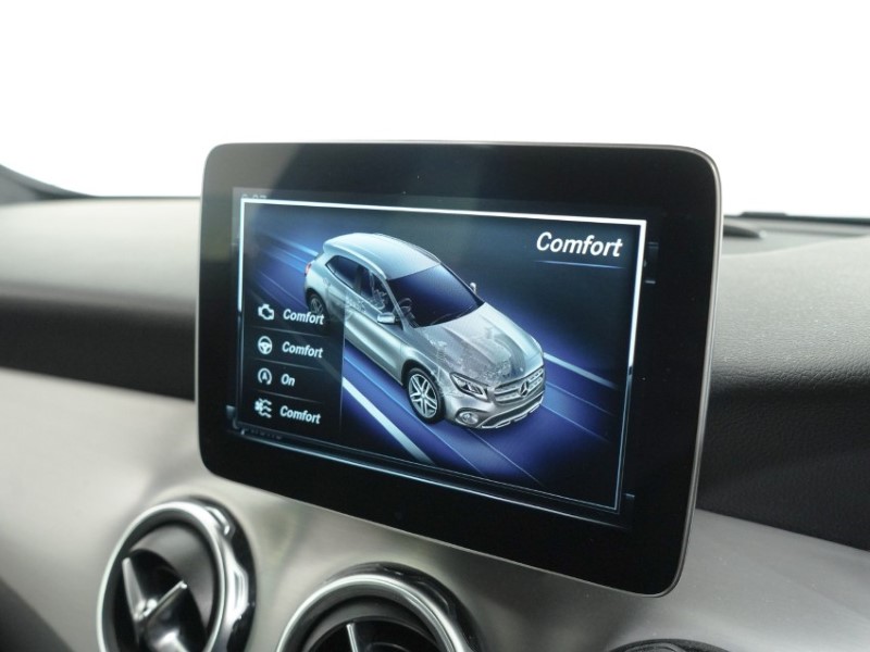 2020 (69) MERCEDES-BENZ GLA 200 AMG Line Edition Plus 5dr Auto 5389735