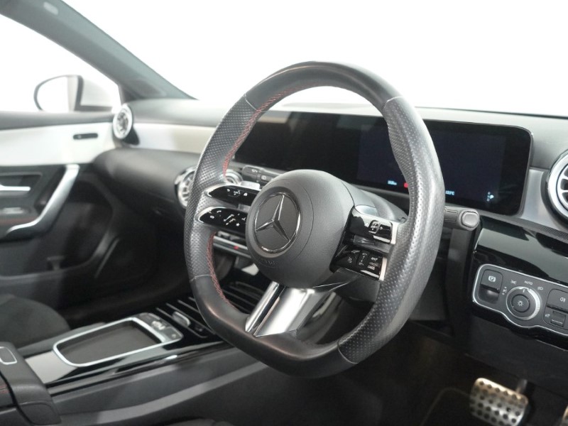 2024 (24) MERCEDES-BENZ A CLASS A180 AMG Line Executive 5dr Auto 5404552