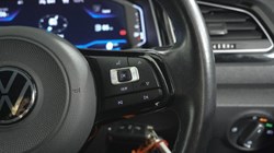 2021 (21) VOLKSWAGEN T-ROC 2.0 TSI 4MOTION R 5dr DSG 5403184