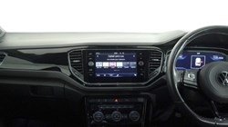 2021 (21) VOLKSWAGEN T-ROC 2.0 TSI 4MOTION R 5dr DSG 5403176