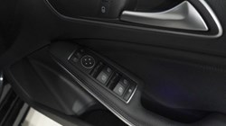 2016 (66) MERCEDES-BENZ A CLASS A200 AMG Line Premium 5dr Auto 5408798