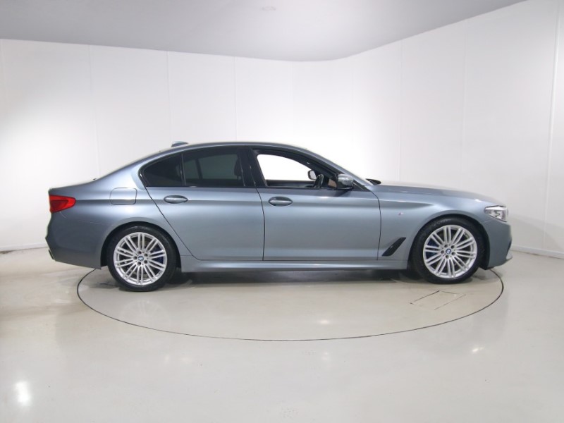 2018 (68) BMW 5 SERIES 530d M Sport 4dr Auto 5426391