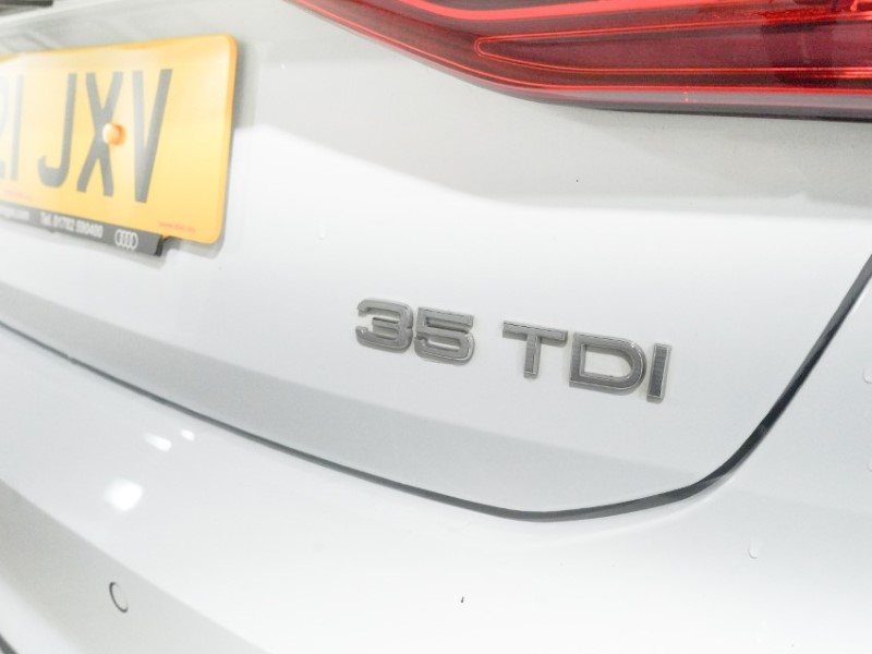 2021 (21) AUDI A3 35 TDI Edition 1 5dr S Tronic 5410144