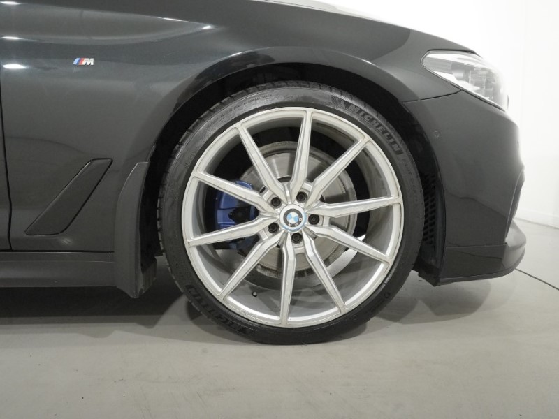 2018 (68) BMW 5 SERIES 520d M Sport 4dr Auto 5407319