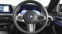 2018 (68) BMW 5 SERIES 520d M Sport 4dr Auto 5407311