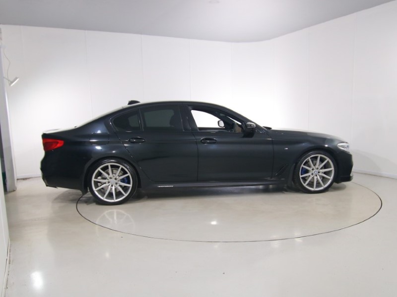 2018 (68) BMW 5 SERIES 520d M Sport 4dr Auto 5407363