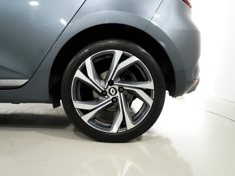 2022 (22) RENAULT CLIO 1.0 TCe 90 RS Line 5dr 5446017