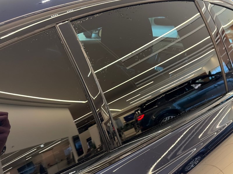 2023 (73) JAGUAR XE 2.0 D200 R-Dynamic SE Black 4dr Auto 5006020