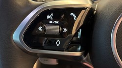 2023 (73) JAGUAR XE 2.0 D200 R-Dynamic SE Black 4dr Auto 5005994