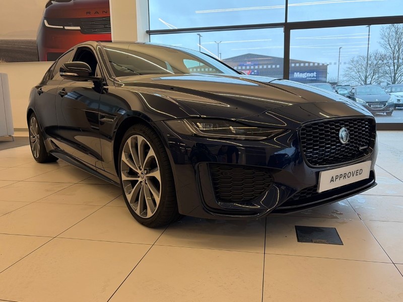 2023 (73) JAGUAR XE 2.0 D200 R-Dynamic SE Black 4dr Auto 5006022