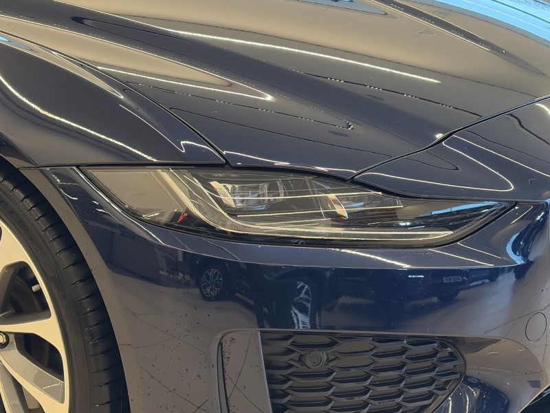 2023 (73) JAGUAR XE 2.0 D200 R-Dynamic SE Black 4dr Auto 5028025