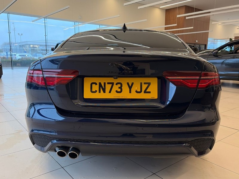 2023 (73) JAGUAR XE 2.0 D200 R-Dynamic SE Black 4dr Auto 5028064