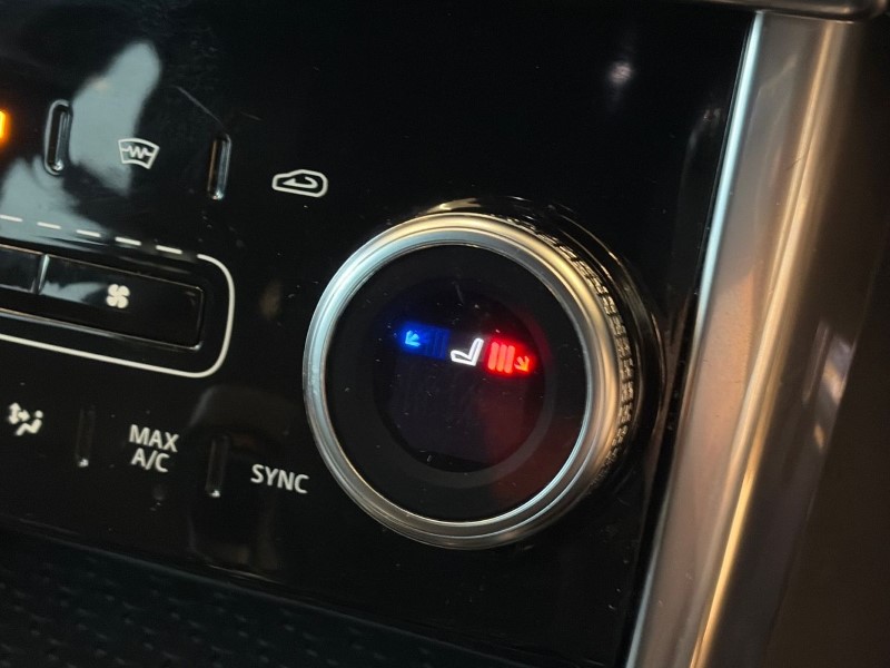 2023 (73) JAGUAR XE 2.0 D200 R-Dynamic SE Black 4dr Auto 5006002