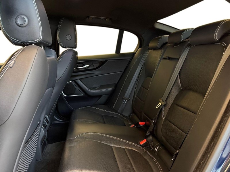 2023 (73) JAGUAR XE 2.0 D200 R-Dynamic SE Black 4dr Auto 5005972