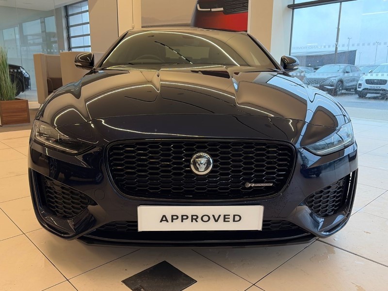 2023 (73) JAGUAR XE 2.0 D200 R-Dynamic SE Black 4dr Auto 5028061