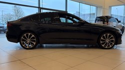 2023 (73) JAGUAR XE 2.0 D200 R-Dynamic SE Black 4dr Auto 5006023