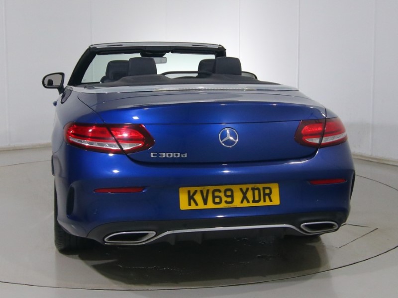 2019 (69) MERCEDES-BENZ C CLASS C300d AMG Line Premium 2dr 9G-Tronic 5434692