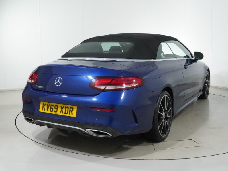 2019 (69) MERCEDES-BENZ C CLASS C300d AMG Line Premium 2dr 9G-Tronic 5434660