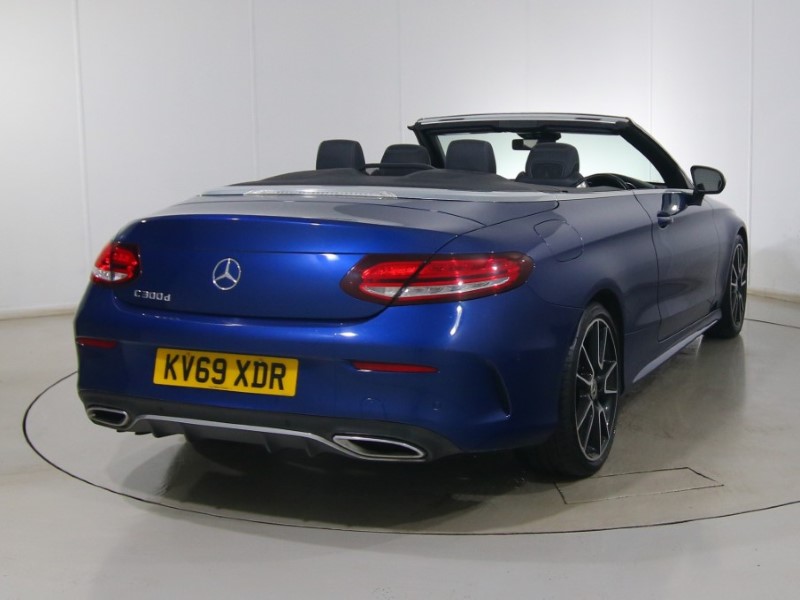 2019 (69) MERCEDES-BENZ C CLASS C300d AMG Line Premium 2dr 9G-Tronic 5434693