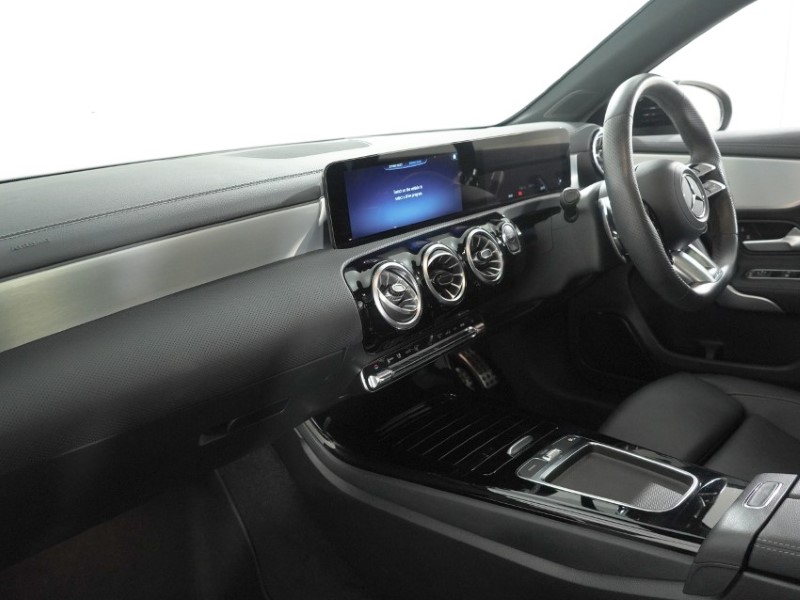 2024 (24) MERCEDES-BENZ A CLASS A35 4Matic Premium Plus 5dr Auto 5435572