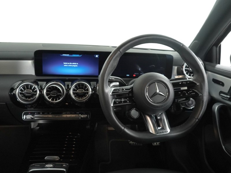 2024 (24) MERCEDES-BENZ A CLASS A35 4Matic Premium Plus 5dr Auto 5435574
