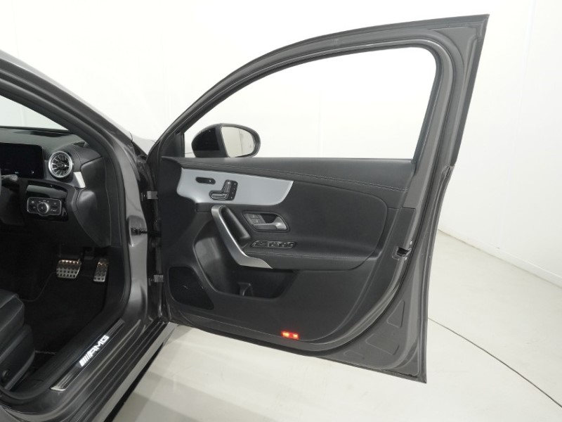 2024 (24) MERCEDES-BENZ A CLASS A35 4Matic Premium Plus 5dr Auto 5435583