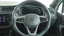 2021 (21) VOLKSWAGEN TIGUAN 2.0 TDI 200 4Motion R-Line 5dr DSG 5483222
