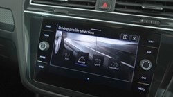 2021 (21) VOLKSWAGEN TIGUAN 2.0 TDI 200 4Motion R-Line 5dr DSG 5483261