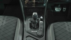 2021 (21) VOLKSWAGEN TIGUAN 2.0 TDI 200 4Motion R-Line 5dr DSG 5483221