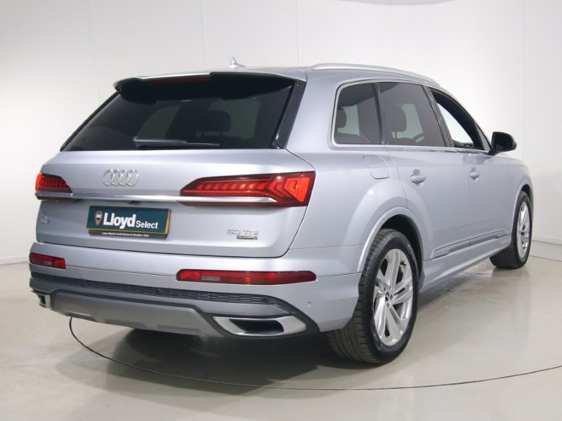 2021 (71) AUDI Q7 50 TDI Quattro S Line 5dr Tiptronic 5439554