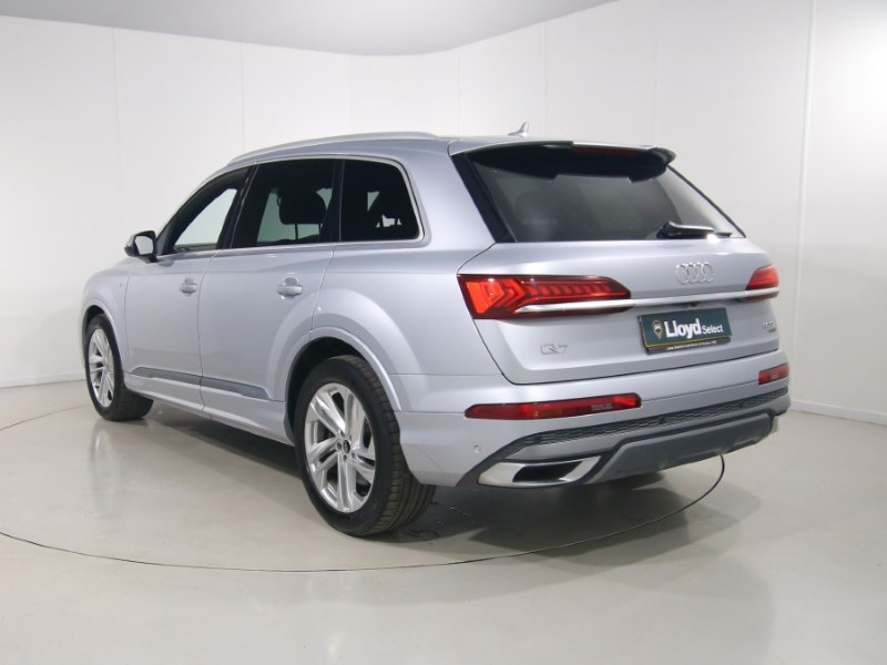 2021 (71) AUDI Q7 50 TDI Quattro S Line 5dr Tiptronic 1