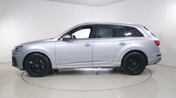 2021 (71) AUDI Q7 50 TDI Quattro S Line 5dr Tiptronic 5842405
