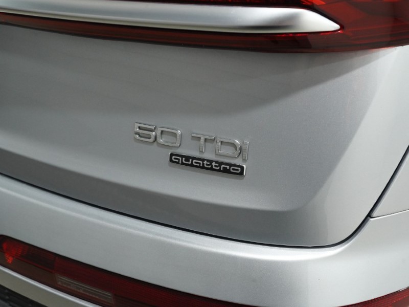 2021 (71) AUDI Q7 50 TDI Quattro S Line 5dr Tiptronic 5439472