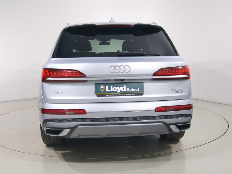 2021 (71) AUDI Q7 50 TDI Quattro S Line 5dr Tiptronic 5439553