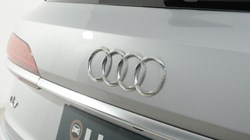 2021 (71) AUDI Q7 50 TDI Quattro S Line 5dr Tiptronic 5439479