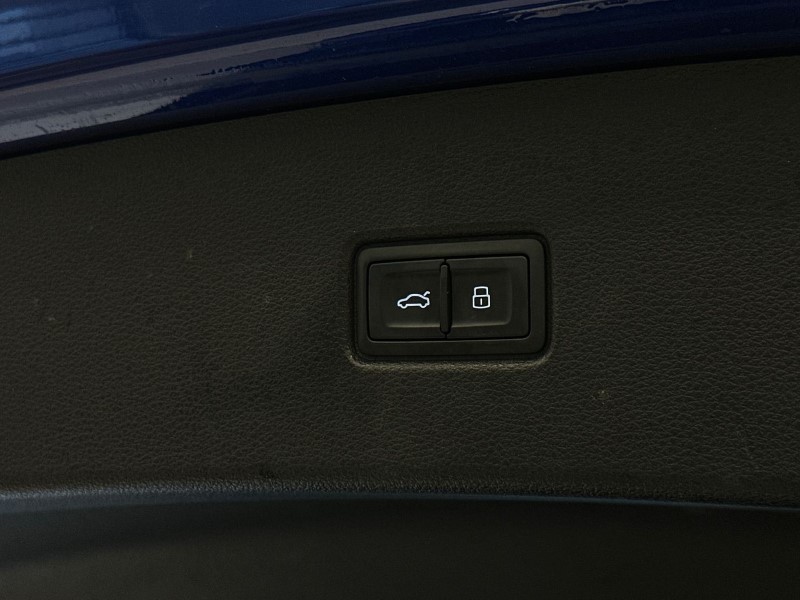 2023 (23) AUDI Q5 50 TFSI e Quattro S Line 5dr S Tronic 4988589