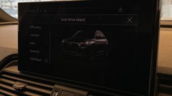 2023 (23) AUDI Q5 50 TFSI e Quattro S Line 5dr S Tronic 4988582