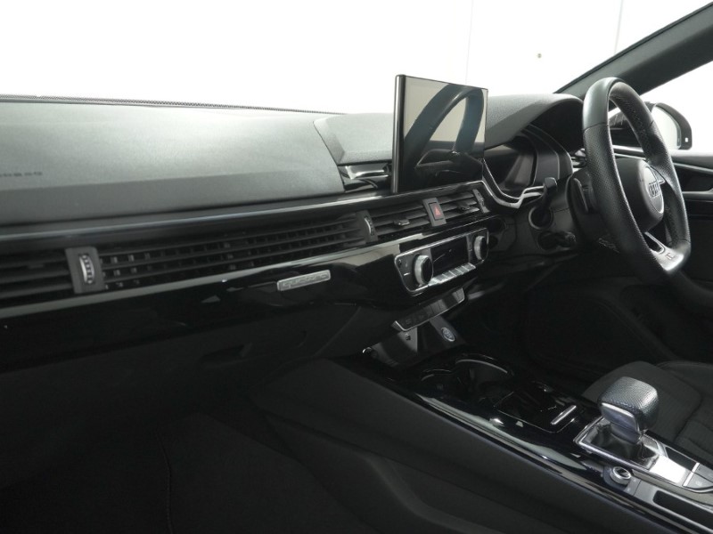 2022 (22) AUDI A5 40 TDI 204 Quattro Black Edition 5dr S Tronic 5447138