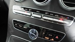 2019 (19) MERCEDES-BENZ C CLASS C300d AMG Line Premium Plus 5dr 9G-Tronic 5448259