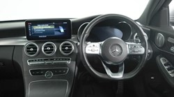 2019 (19) MERCEDES-BENZ C CLASS C300d AMG Line Premium Plus 5dr 9G-Tronic 5448228