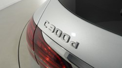 2019 (19) MERCEDES-BENZ C CLASS C300d AMG Line Premium Plus 5dr 9G-Tronic 5448218