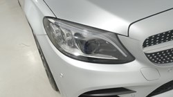 2019 (19) MERCEDES-BENZ C CLASS C300d AMG Line Premium Plus 5dr 9G-Tronic 5448235