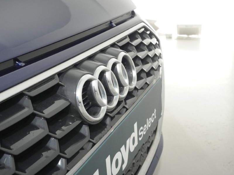 2022 (22) AUDI A3 35 TFSI S Line 4dr S Tronic 5467319
