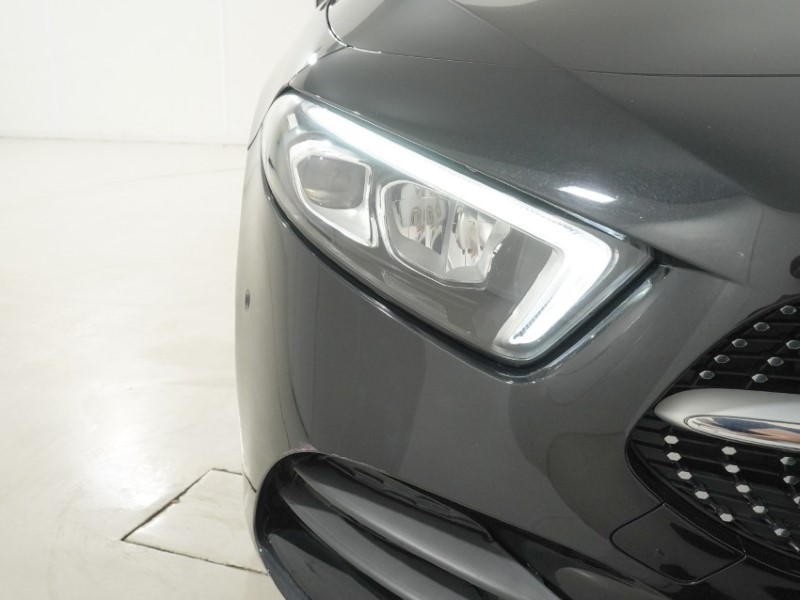 2018 (18) MERCEDES-BENZ A CLASS A250 AMG Line Premium 5dr Auto 5475684