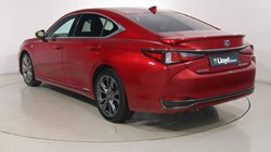 2021 (21) LEXUS ES 300h 2.5 F-Sport 4dr CVT 5496483